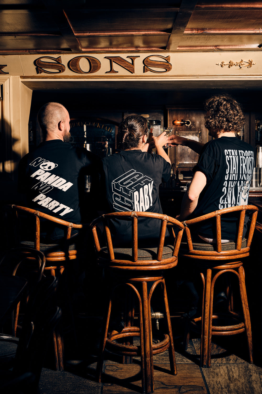 No Panda No Party! T-Shirt — Panda & Sons