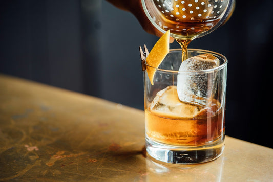 9 Most Overplayed Cocktail Stereotypes (And Which Are Correct)